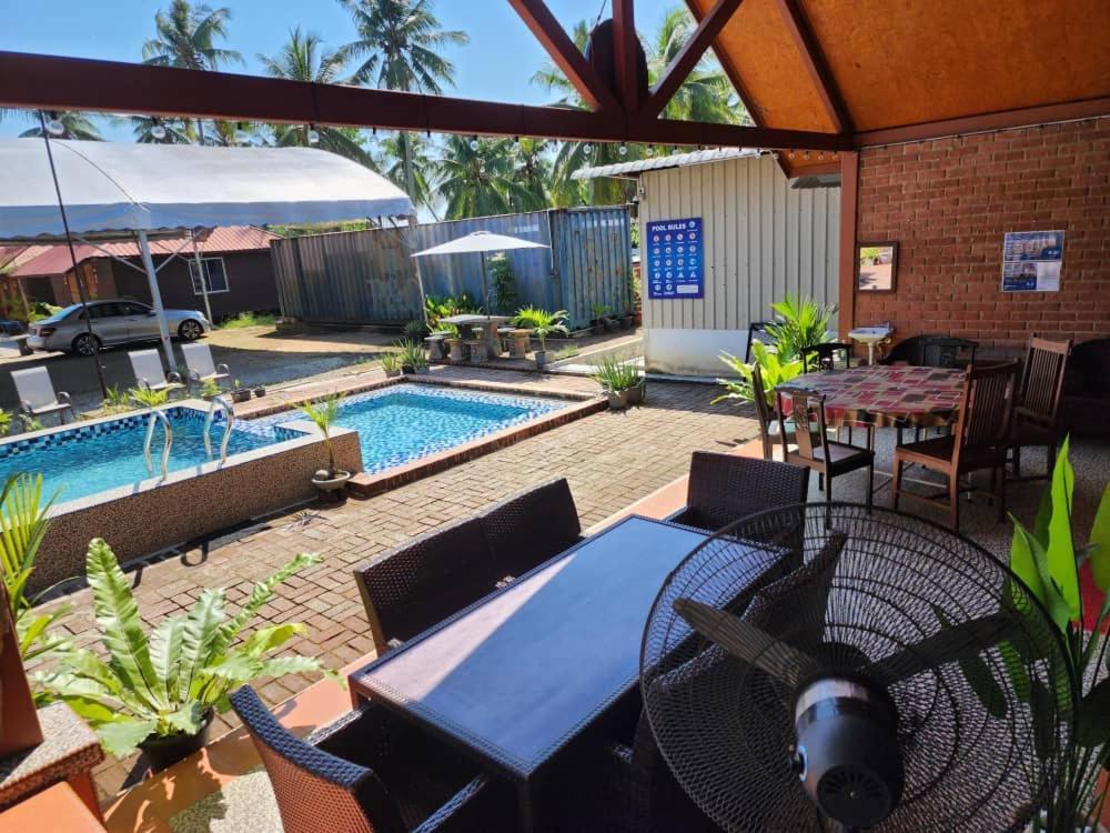 Homestay Umbai Kelana Merlimau Luaran gambar